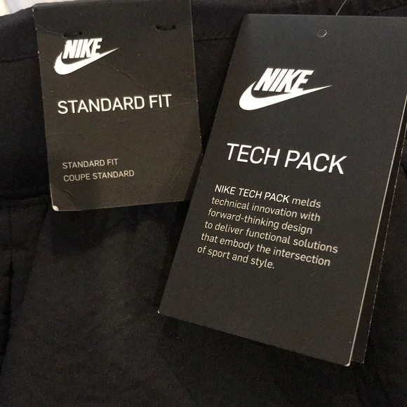 Black Nike Tech Pack standard fit shorts - Picture 4 of 5